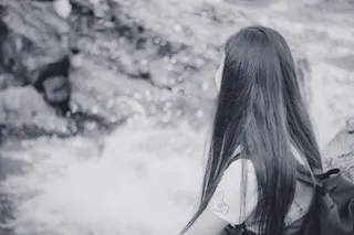 试试女孩，大海，大海那边，下午，夏天，风景，自然，美好