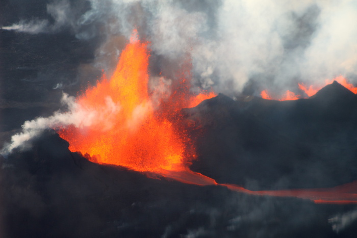 巴达邦加，冰岛，火山，热，蒸汽，火山喷发，喷发，熔岩