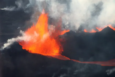 巴达邦加,冰岛,火山,热,蒸汽,火山喷发,喷发,熔岩 巴达邦加,冰岛,火山,热,蒸汽,火山喷发,喷发,熔岩