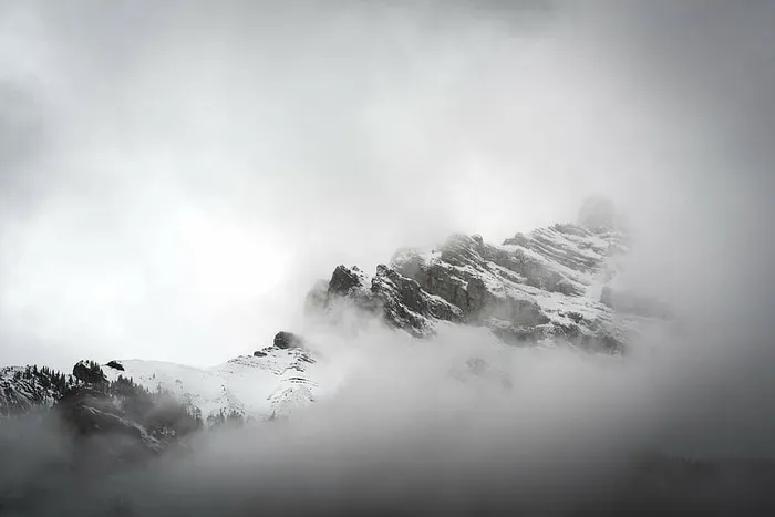 山顶、风景、阿尔卑斯山、高山、高地、云、天空、山顶