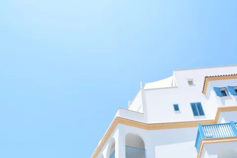 建筑、房屋、住宅、住宅、郊区、窗户、粉彩、天空 建筑、房屋、住宅、住宅、郊区、窗户、粉彩、天空