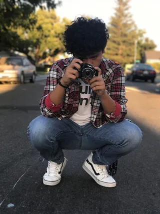 instagram，itts，elijah，相机-摄影设备，全长，单人，摄影主题，休闲服装