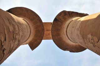 天空、艺术、建筑、雕塑、古代、水泥、颜色、日光