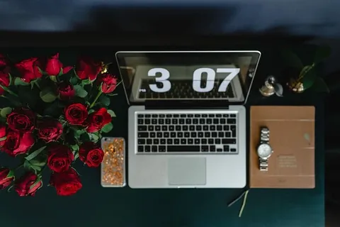 红玫瑰办公桌 红玫瑰办公桌