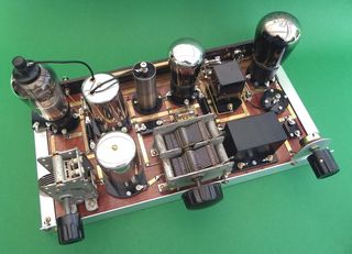 三、阀门、收音机、复古、风格、技术、无人、室内