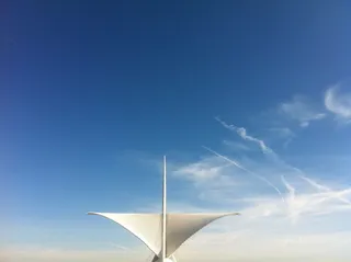 美国，密尔沃基，700 n艺术博物馆博士，灵感，建筑，天空，白色，蓝色