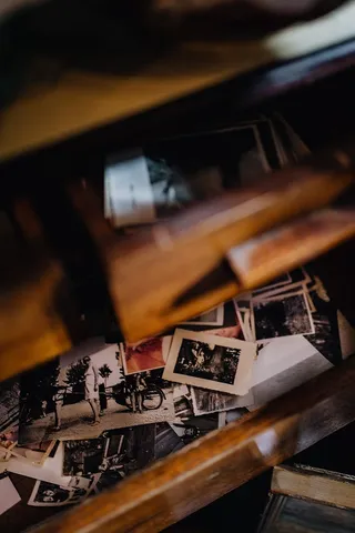 充满古董的古董店