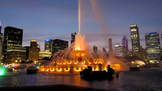 芝加哥，美国，白金汉泉，建筑，水，建筑外部，城市，照明