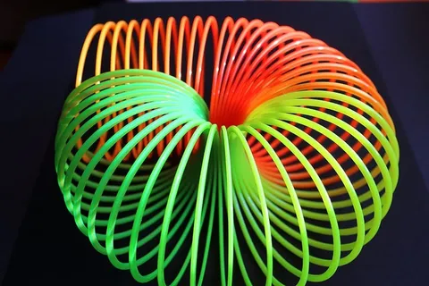 玩具,乐趣,春天,扭曲,五颜六色,五颜六色的玩具,无忧无虑,快乐 玩具,乐趣,春天,扭曲,五颜六色,五颜六色的玩具,无忧无虑,快乐