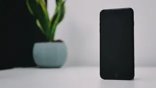 关闭站立空间的选择性聚焦灰色iPhone 6