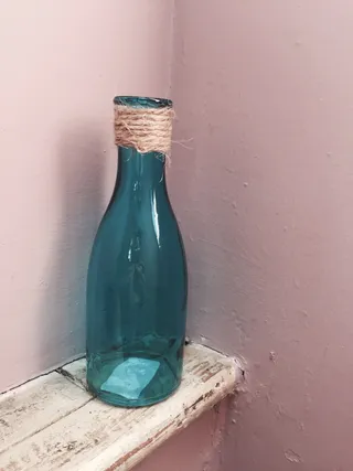 墙壁、瓶子、木材、玻璃、家居、蓝色、玻璃、家居、乡村