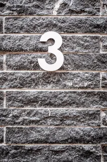 3，黑色，商业，宏观，数字，白色，37，地址