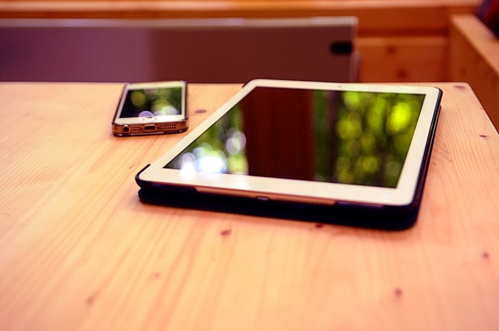 iphone、ipad、平板电脑、科技、手机、商务、办公室、办公桌