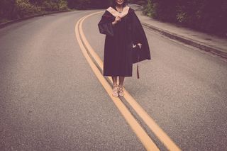 女性，穿着，学院装，站立，道路，毕业，硕士，mba