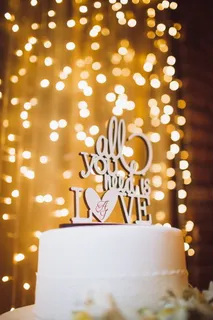 爱情、装饰、婚姻、照明、庆祝、文字、通信、西文