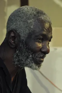 美国，达拉斯，深埃勒姆，灰色头发，灰色，眼睛，坚忍，睿智