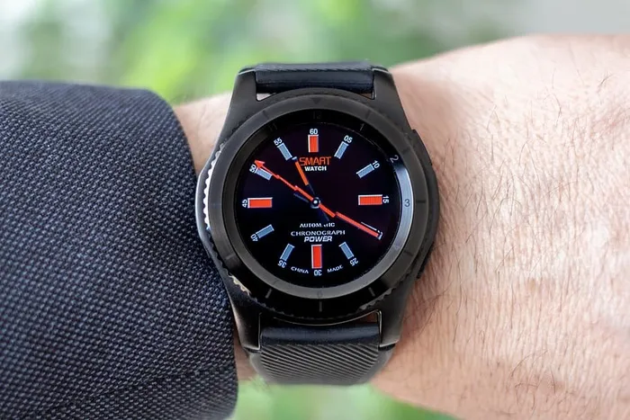 智能手表、手机、应用程序、时钟、计步器、运动、心率监视器、造型