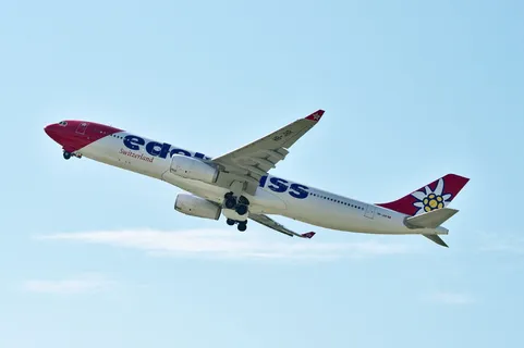 空中客车a330，雪绒花，苏黎世机场，空中客车，飞机，a330，运输，离港