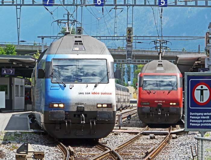 因特拉肯，东部火车站，出口，城际，双层，洛克2000，br460，br 460