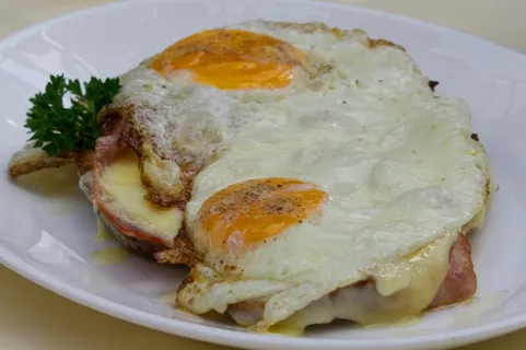油炸,鸡蛋,面包,蛋黄,煎蛋,食物,吃,鸡蛋三明治 油炸,鸡蛋,面包,蛋黄,煎蛋,食物,吃,鸡蛋三明治
