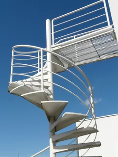 楼梯, 上升, 栏杆, 天空, 逐渐, 白色, 蓝色, 建筑 楼梯, 上升, 栏杆, 天空, 逐渐, 白色, 蓝色, 建筑