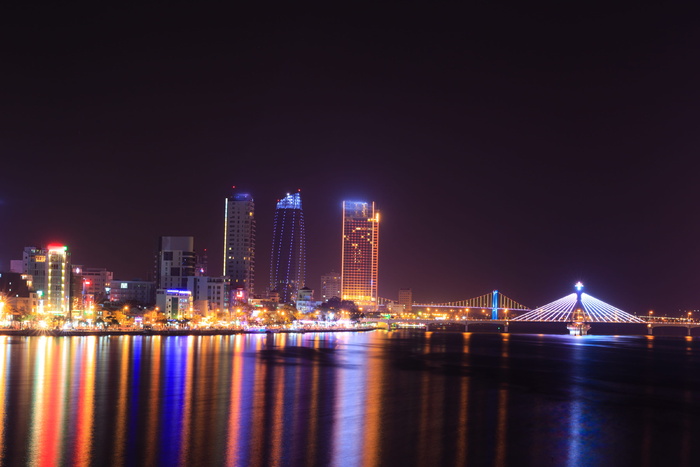 夜间城市景观
