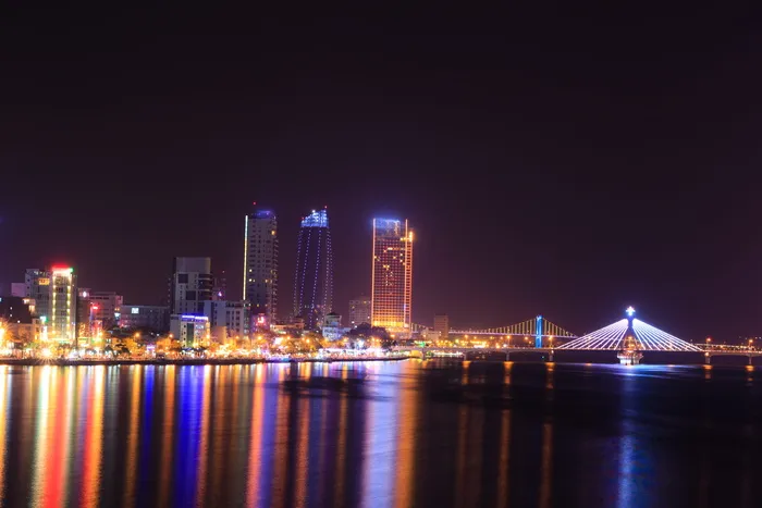 夜间城市景观