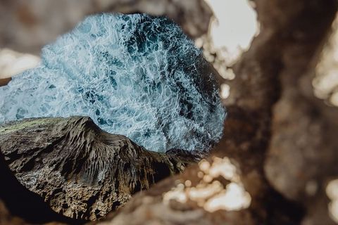 葡萄牙阿莫雷拉海滩阿尔加维西海岸的悬崖