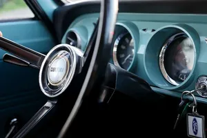 汽车，汽车，科技，奢侈品，汽车，汽车，汽车内饰，镀铬