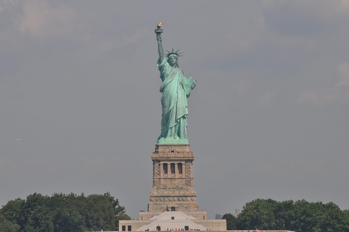 雕像、雕塑、旅游目的地、人类表现、女性肖像、旅游、旅游、建筑