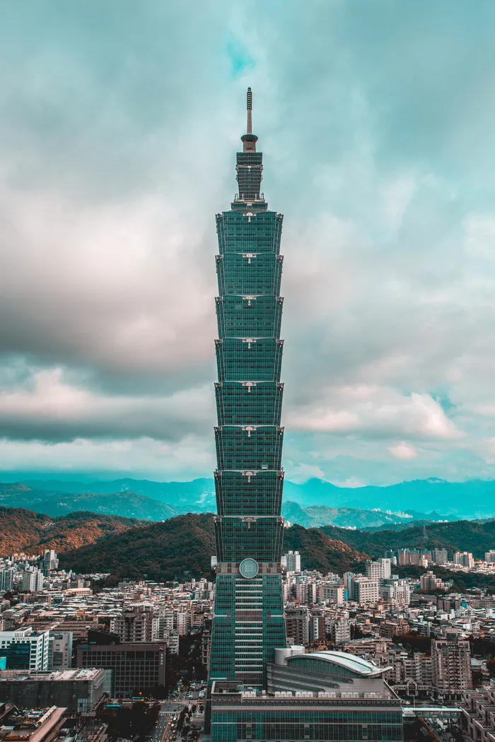 白天的高塔