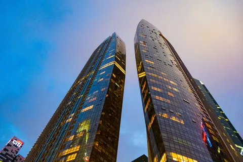 新加坡，滨海湾金融中心，塔，摩天大楼，灯光，反射，亚洲，黄昏