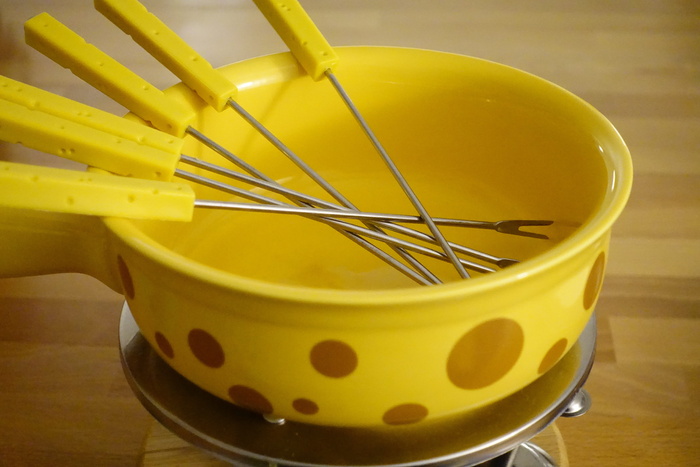 käsefondüpot，fondütopf，pot，黄色，陶瓷，食品和饮料，食品，厨房用具