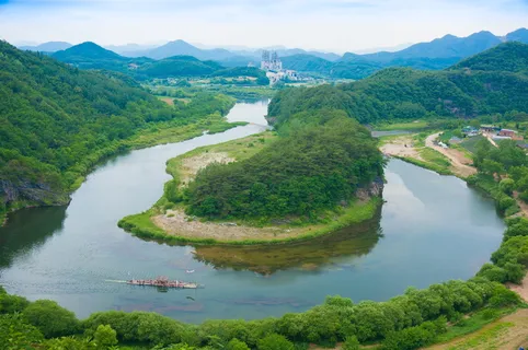 朝鲜半岛,朝鲜半岛,半岛地形,江原道,东港,永湖,倒影,水 朝鲜半岛,朝鲜半岛,半岛地形,江原道,东港,永湖,倒影,水