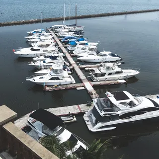 印尼，雅加达北部城市，船舶，水，游艇，码头，海洋，船只