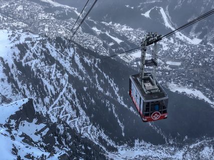 雪、冬天、寒冷的温度、山脉、缆车、自然之美、交通、架空缆车