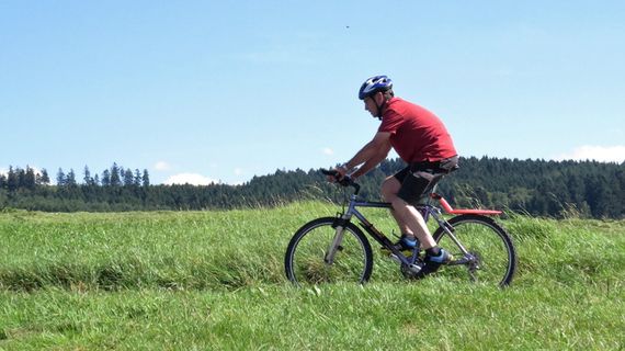 车轮，自行车，自行车，自行车，山地自行车，两轮车，摩托车手，运动