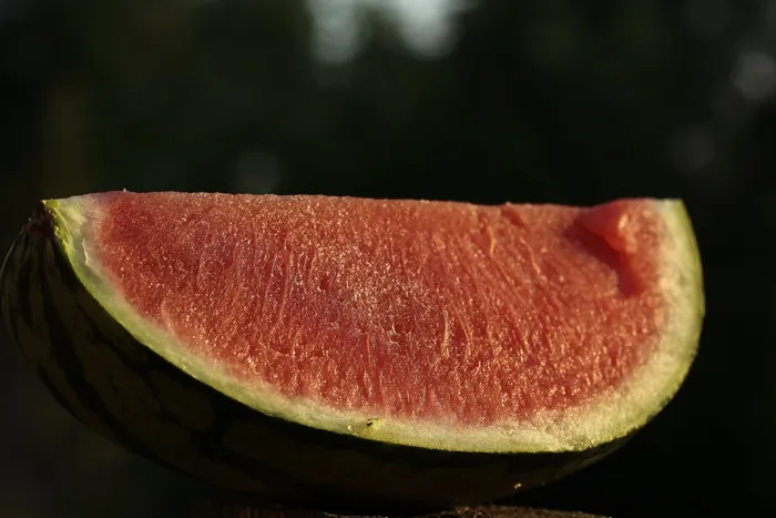 西瓜，甜瓜，水果，食品，美味，食用，红色，市场