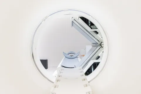 白色、灰色、ct扫描机、mri、磁共振成像、诊断、医院、测试 白色、灰色、ct扫描机、mri、磁共振成像、诊断、医院、测试