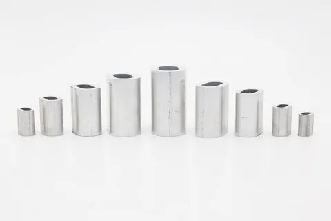 铝套圈,en13411-3,klifting,套筒,钢丝绳吊索,物体组,室内,摄影棚拍摄 铝套圈,en13411-3,klifting,套筒,钢丝绳吊索,物体组,室内,摄影棚拍摄