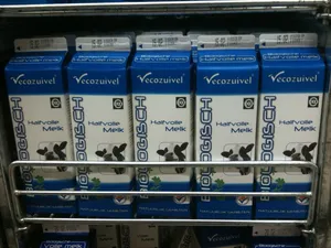 牛奶、超市、有机、文字、特写、医疗保健和医药、无人、室内