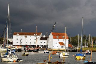 萨福克的伍德布里奇潮汐磨坊