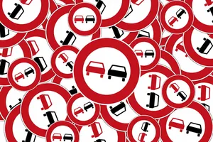 超车、交通标志、联邦议院标志、红色、黑色、选择、道路标志、街道标志