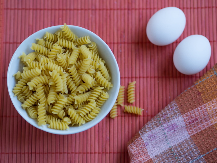 加拿大，多伦多，意大利面，鸡蛋，餐巾，食物，碗，福西利