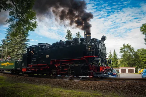 蒸汽机车,机器,火车,fichtelbergbahn,铁路轨道,烟雾,车站,德国 蒸汽机车,机器,火车,fichtelbergbahn,铁路轨道,烟雾,车站,德国