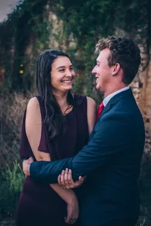 男人拥抱女人的照片 男人拥抱女人的照片