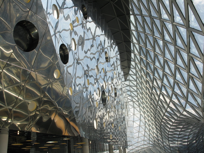 窗户，灯光，镜子，三角形，关于，建筑，圆形，入口大厅