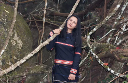 女人, 叶子, 分支机构, 葡萄藤, 女孩, 阿甘, 年轻成人, 一个人