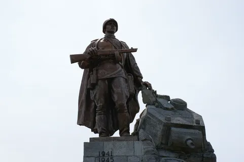 西洛,德国,纪念碑,苏联,红军,坦克,战争,世界 西洛,德国,纪念碑,苏联,红军,坦克,战争,世界