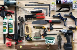 设施、工业、对占用的必要设备、钢材、大型物件、工具、设备、室内